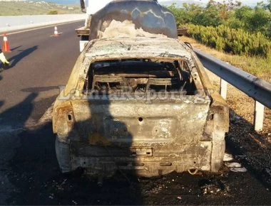 Πανικός στην εθνική οδό Αθηνών-Λαμίας: Αυτοκίνητο τυλίχτηκε στις φλόγες! (φωτό)
